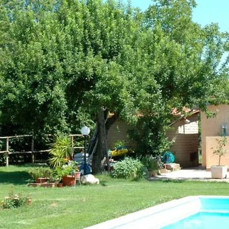Splendida Con Piscina Villa