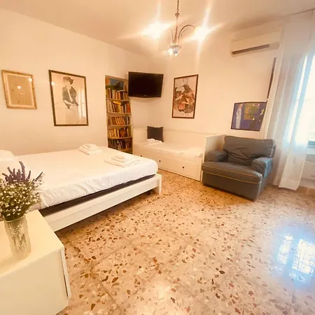 Villa Splendida Con Piscina *