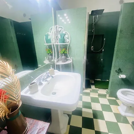 Villa Splendida Con Piscina *